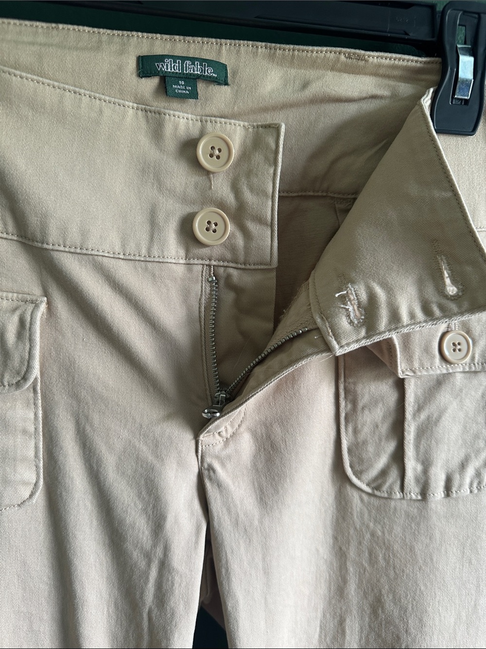 Wild Fable Low-Rise Flare Chino Pants - Size 10 - Picture 3 of 9